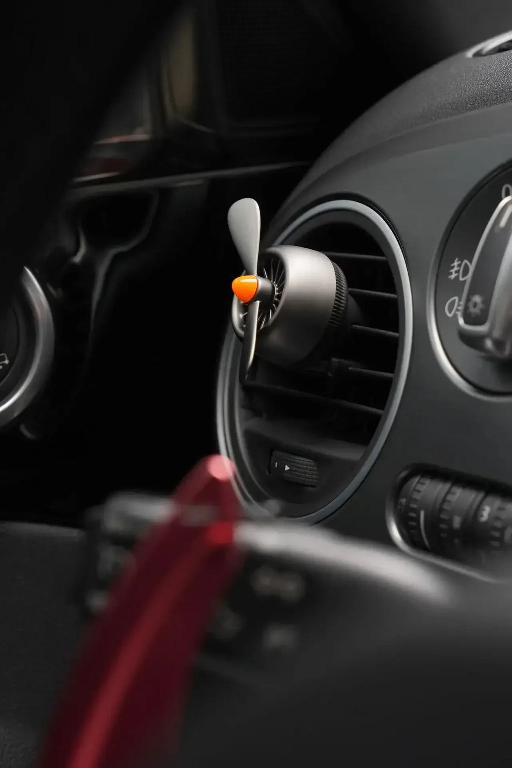 Aircraft Car Perfume Diffuser - Air Vent Clip Aromatherapy