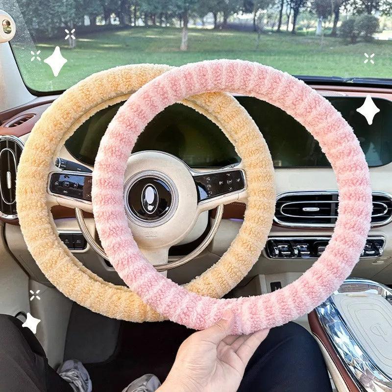 38CM Winter Plush Steering Wheel Cover - Warm Lint Fashion Car