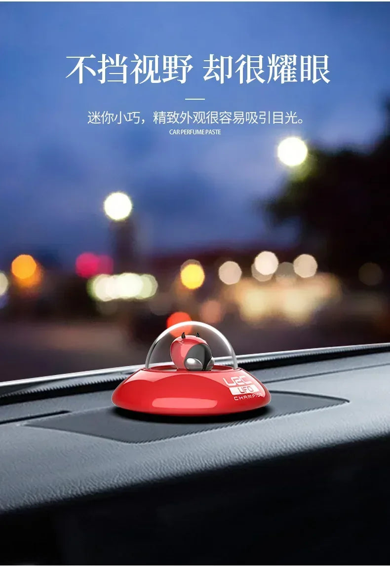 UFO Alien Car Aromatherapy Diffuser - Air Vent Mount