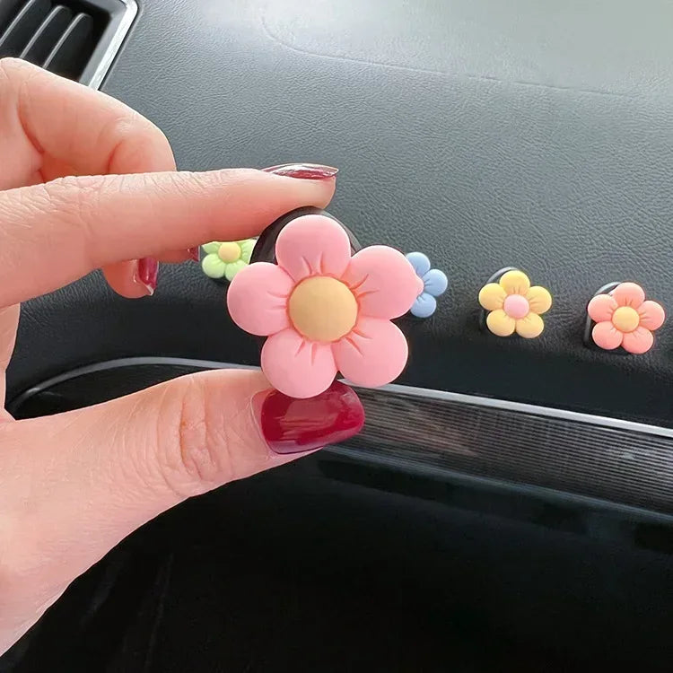 Cute Flower Car Air Vent Perfume Clip Aromatherapy Diffuser
