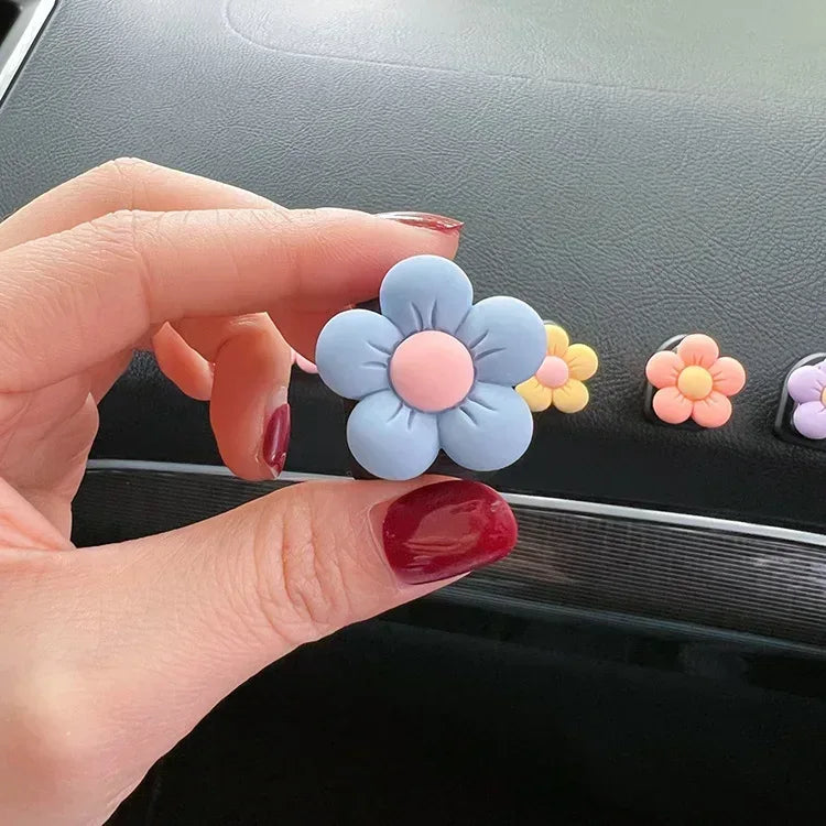 Cute Flower Car Air Vent Perfume Clip Aromatherapy Diffuser