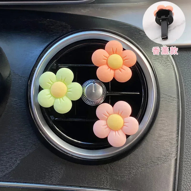 Cute Flower Car Air Vent Perfume Clip Aromatherapy Diffuser