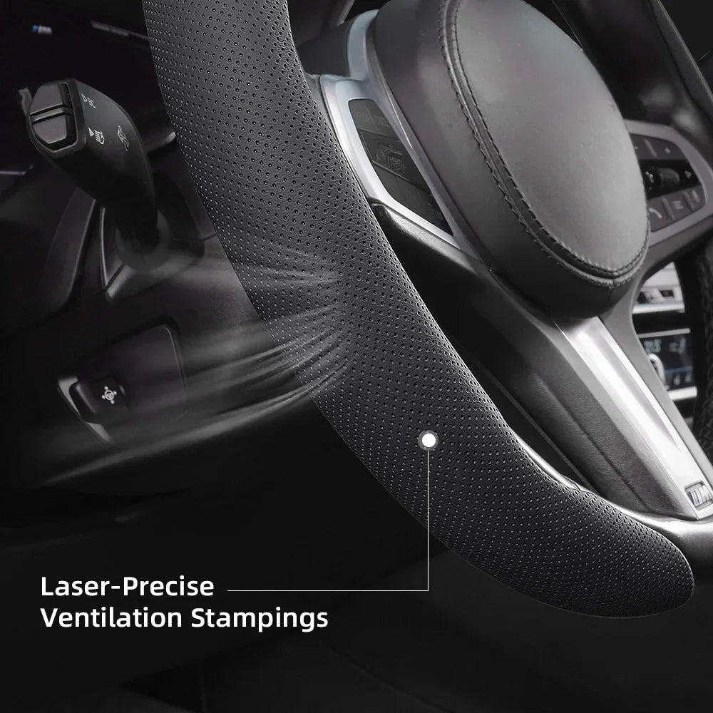 Dacia Breathable Leather Steering Wheel Cover