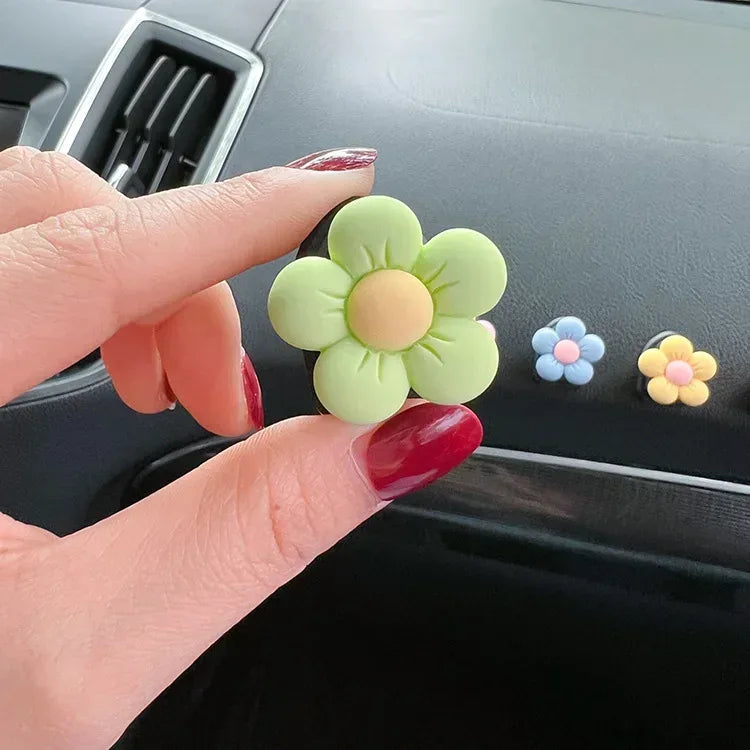 Cute Flower Car Air Vent Perfume Clip Aromatherapy Diffuser