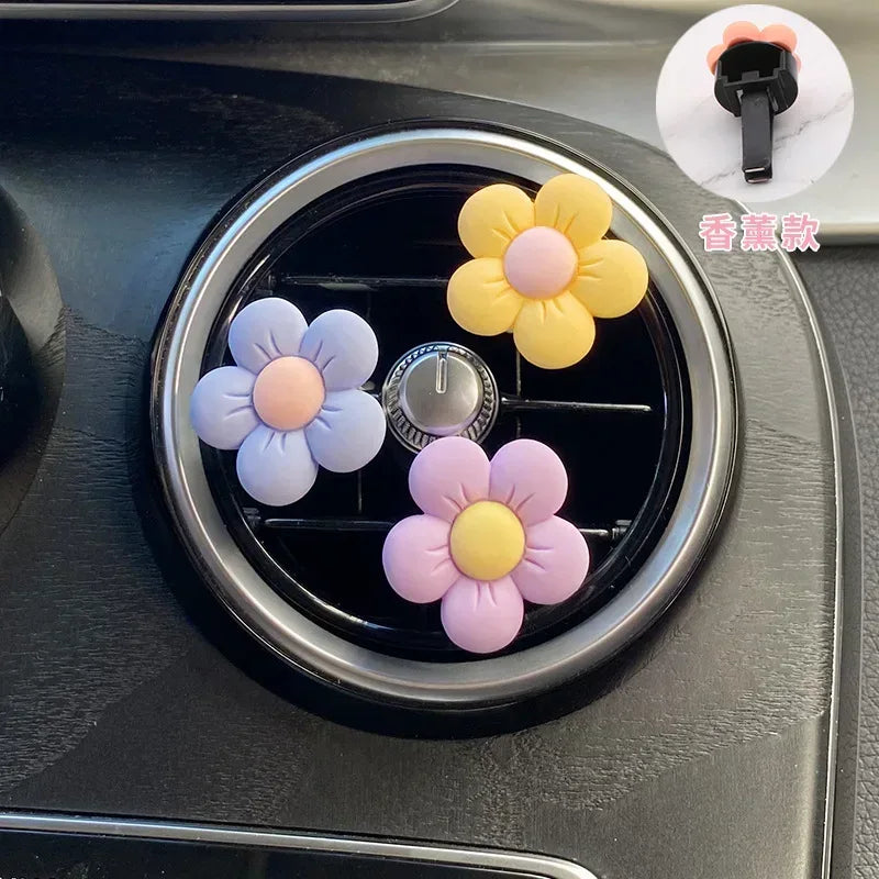 Cute Flower Car Air Vent Perfume Clip Aromatherapy Diffuser